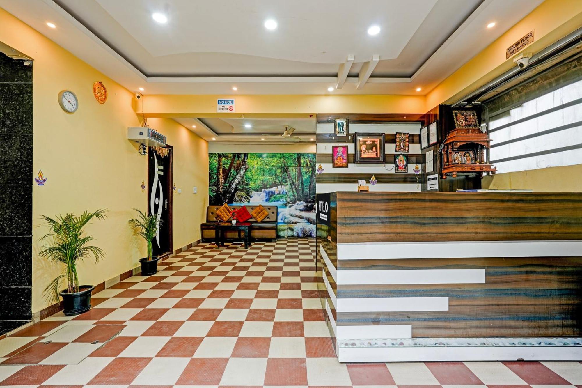 Super Hotel O Ganakkal Near Bgs Hospital Junction Formerly Omkar Global Inn Bangalore Eksteriør bilde